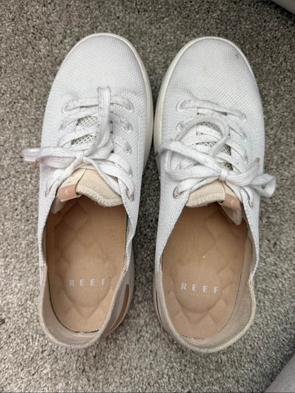 Reef Neptune Sneakers with Beige Accents